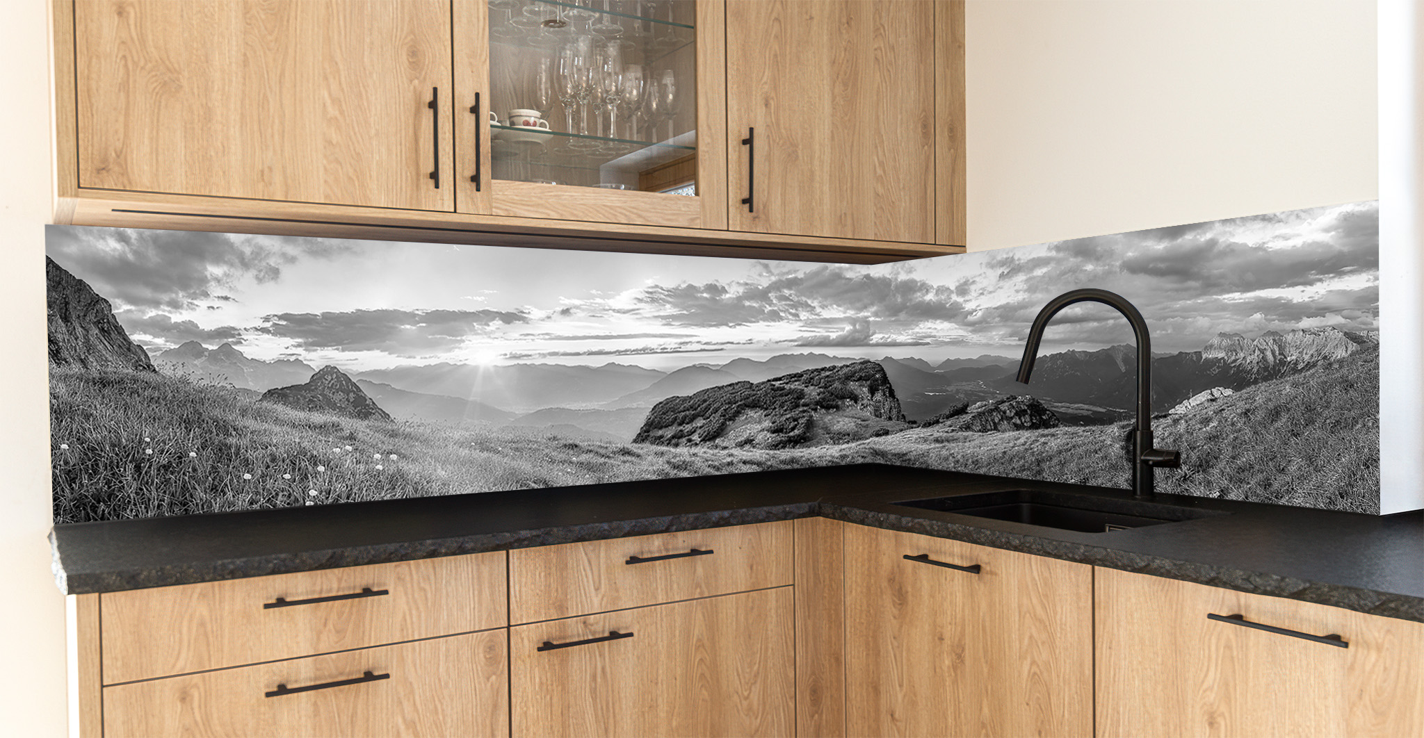 Motiv für eine Küchenrückwand - Gamsanger - Blick vom Wetterstein sw